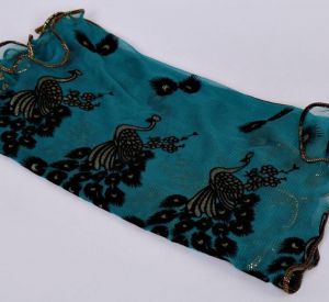 Luxusní Šátek v Čínském stylu s krajkovým obšíváním - vzor Páva - Bordó černá 190X40 cm Fashionstyle