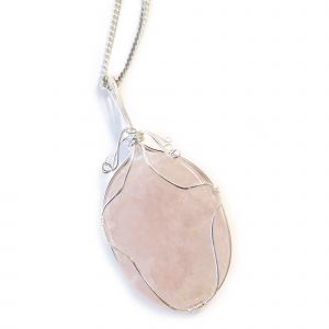 Indický náhrdelník z drahého kamene oválný - Růženín AWM, Ltd, S3 8AL