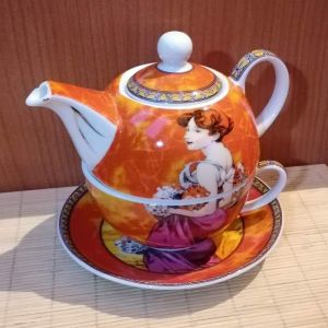 Čajník s šálkem a podšálkem porcelánový - Alfons Mucha LÉTO 480+250 ml