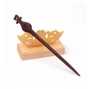 Dřevěná jehlice do vlasů ve stylu - Pchi-pcha (Čínská loutna) Lychee