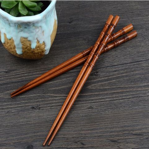 Japonské dřevěné hůlky ručně vyřezávané Made in Japan