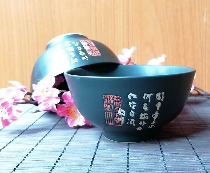 Čínská miska se znaky - porcelán - matná černá 11,5 cm Made in China
