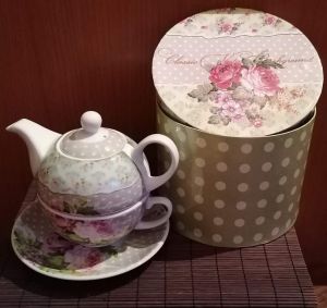 Francouzská sada čajník s šálkem a podšálkem porcelánový - Dekor Classic Botanic Background 450+250 ml + Dárková krabice Made in France