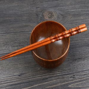 Japonské dřevěné hůlky ručně vyřezávané Made in Japan