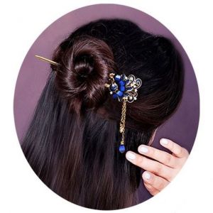 Jehlice do vlasů ve tvaru Páva - fialová Jewelry