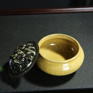 Keramická kadidelnice - Perleťová Made in China