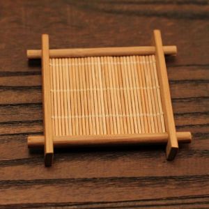 Bambusový podtácek malý (S) - ruční práce - hnědý Made in Japan